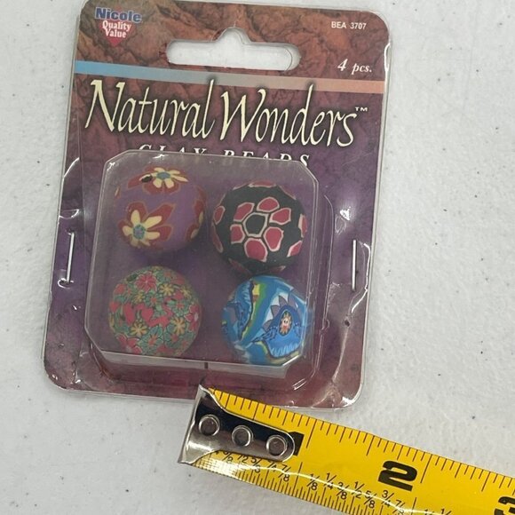 VTG 2003 Nicole Crafts Natural Wonders Colorful Clay Beads 4 Pack BEA 3707 NEW - Picture 2 of 3